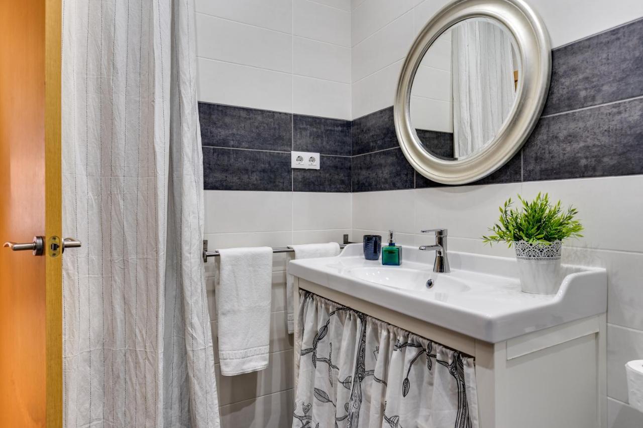 ברצלונה Charming & Convenient Apartment Near Plaza Espanya מראה חיצוני תמונה